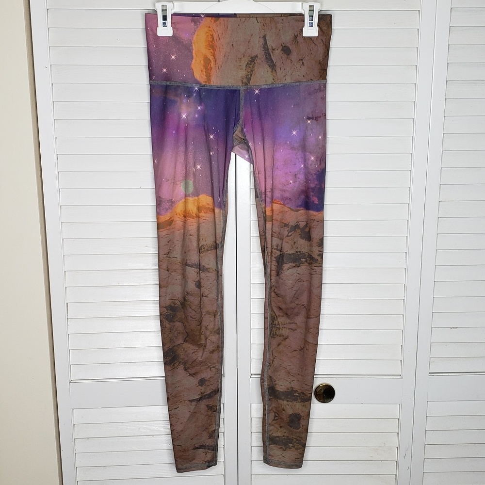 Teeki Space Love Hot Pants/Leggings Sz Small - Picture 2 of 7